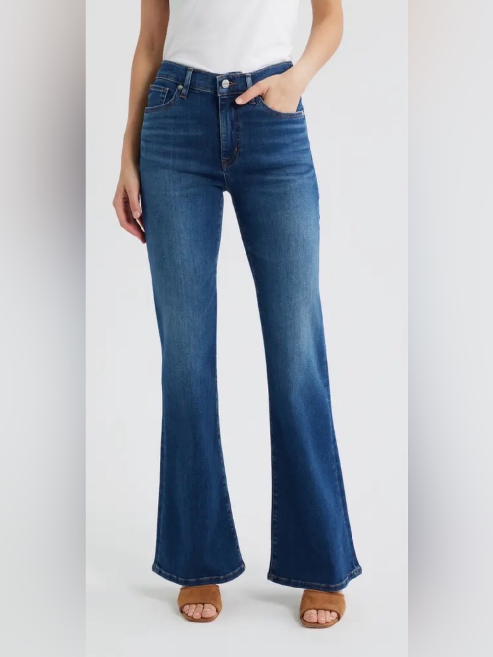 The Frame women’s The Icon High Waist Flare Jeans | color: celebrity | size: 29
